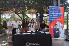 OPEN CAYETANO BECA 18: DESDE LA FACULTAD DE SALUD PÚBLICA Y ADMINISTRACIÓN ESTUDIANTES IMPULSARON El FUTURO DE LA GESTIÓN EMPRESARIAL Y EL SECTOR SALUD